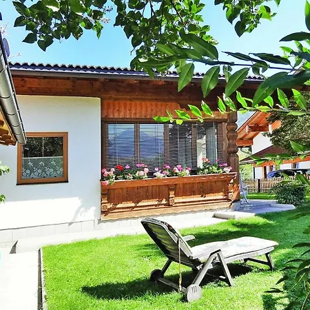 Сasa de vacaciones Home, Axams