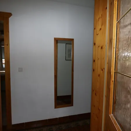 Home, Axams Lägenhet *